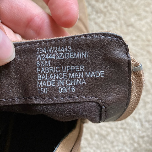 White Mountain Size 8 1/2 Brown Boots - Picture 4 of 5